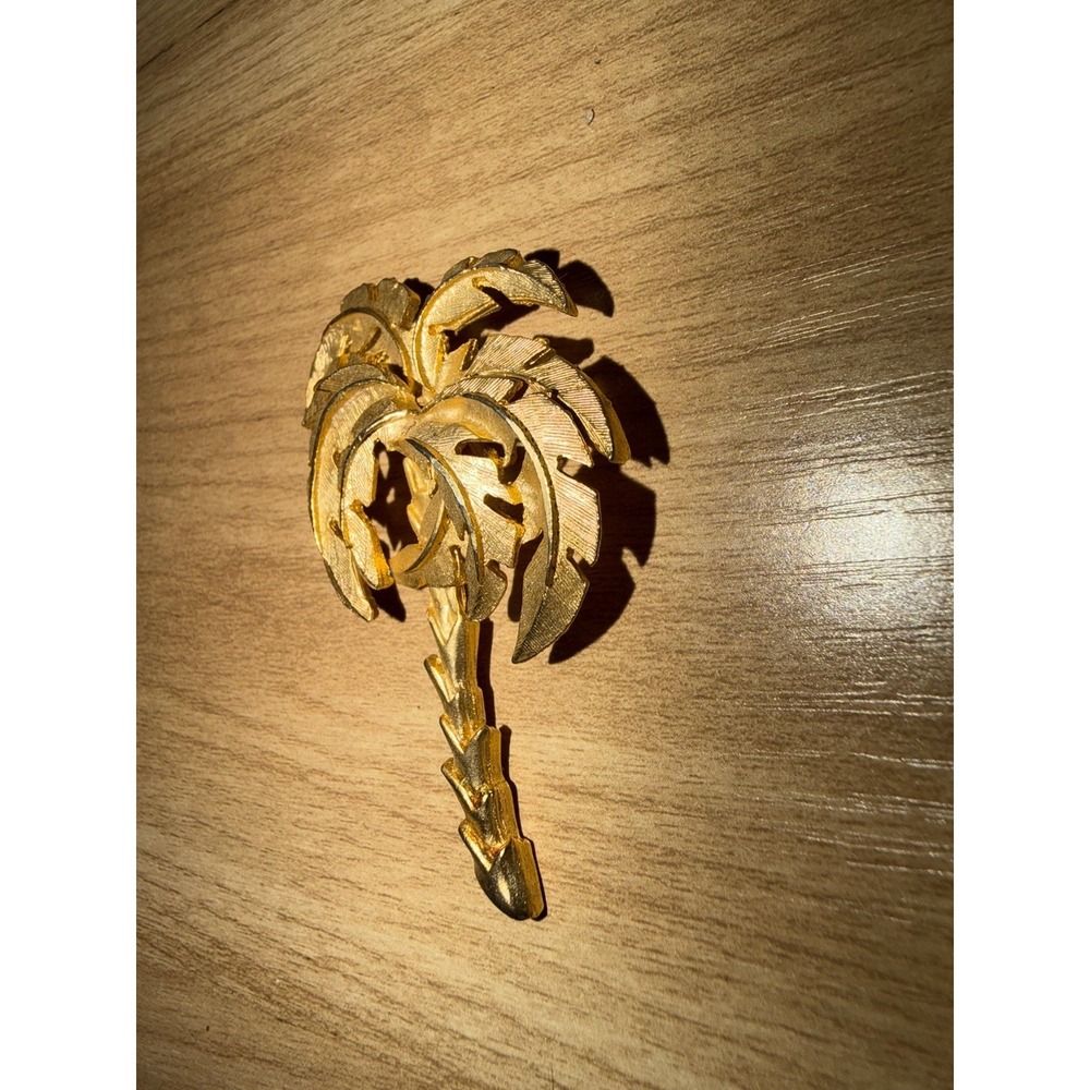 VINTAGE ESTATE GOLD TONE TROPICAL PALM TREE BROOCH‎ PIN